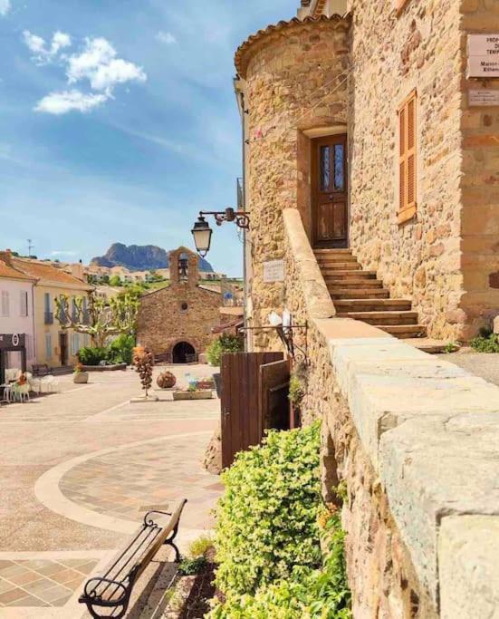 Villa Alisa Avec Piscine Privee ロクブリューヌ・シュル・アルジャン エクステリア 写真
