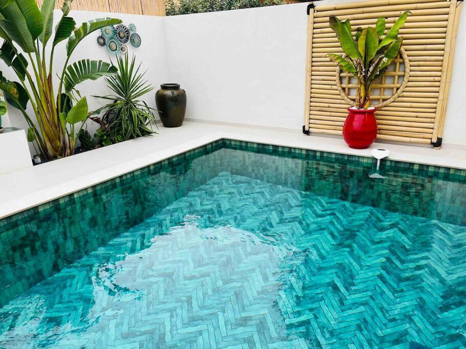 Villa Alisa Avec Piscine Privee ロクブリューヌ・シュル・アルジャン エクステリア 写真